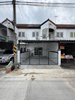 รีโนเวทเสร็จแล้ว หมู่บ้านกรีนวิว บ้านบึงหนองซ้ำซาก